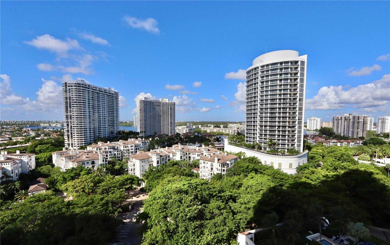 Small Image of 3000 Island Blvd, Aventura, FL 33160, USA Number 33
