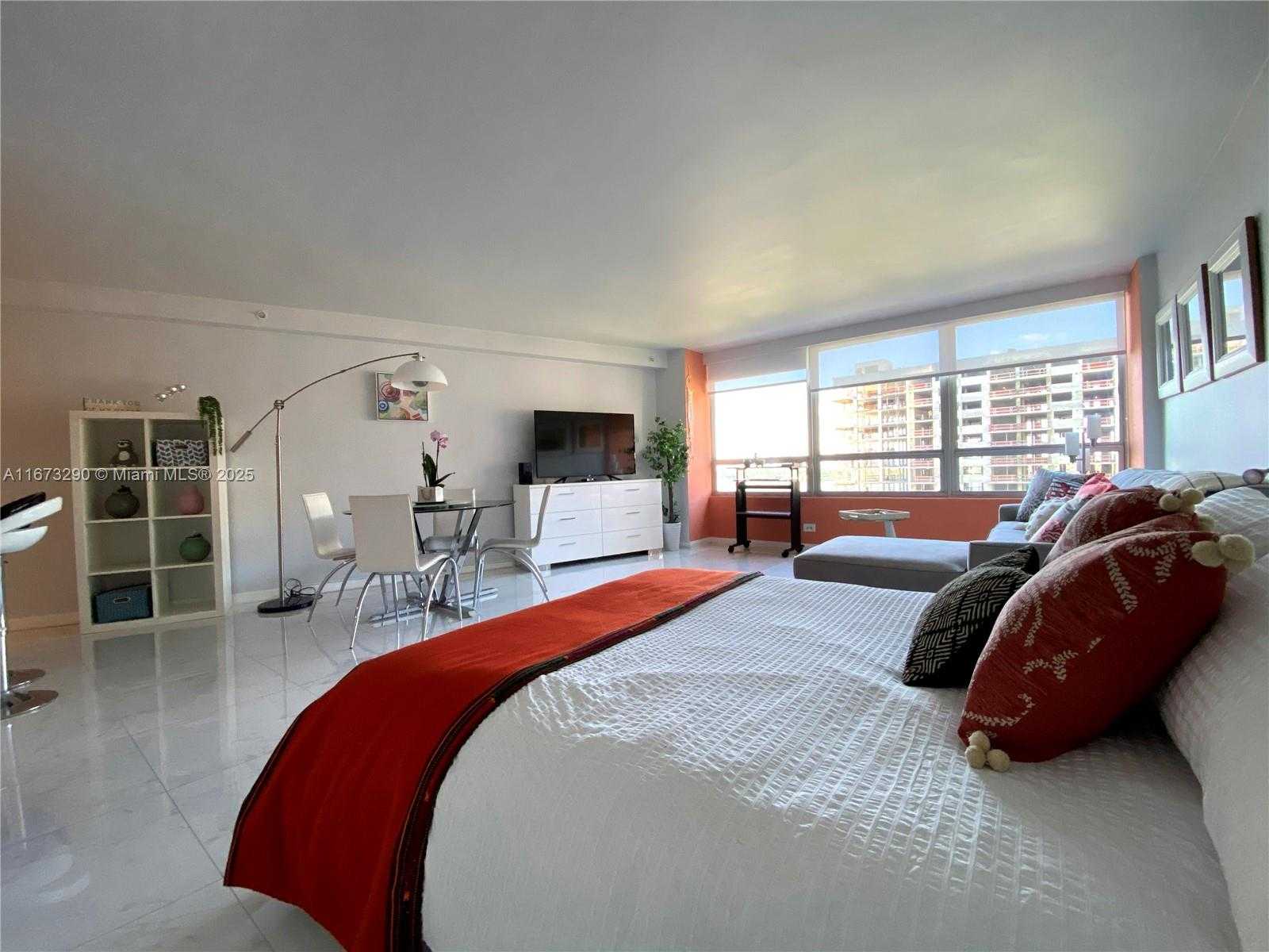 Small Image of 1500 BAY RD #956S, Miami Beach Number 10
