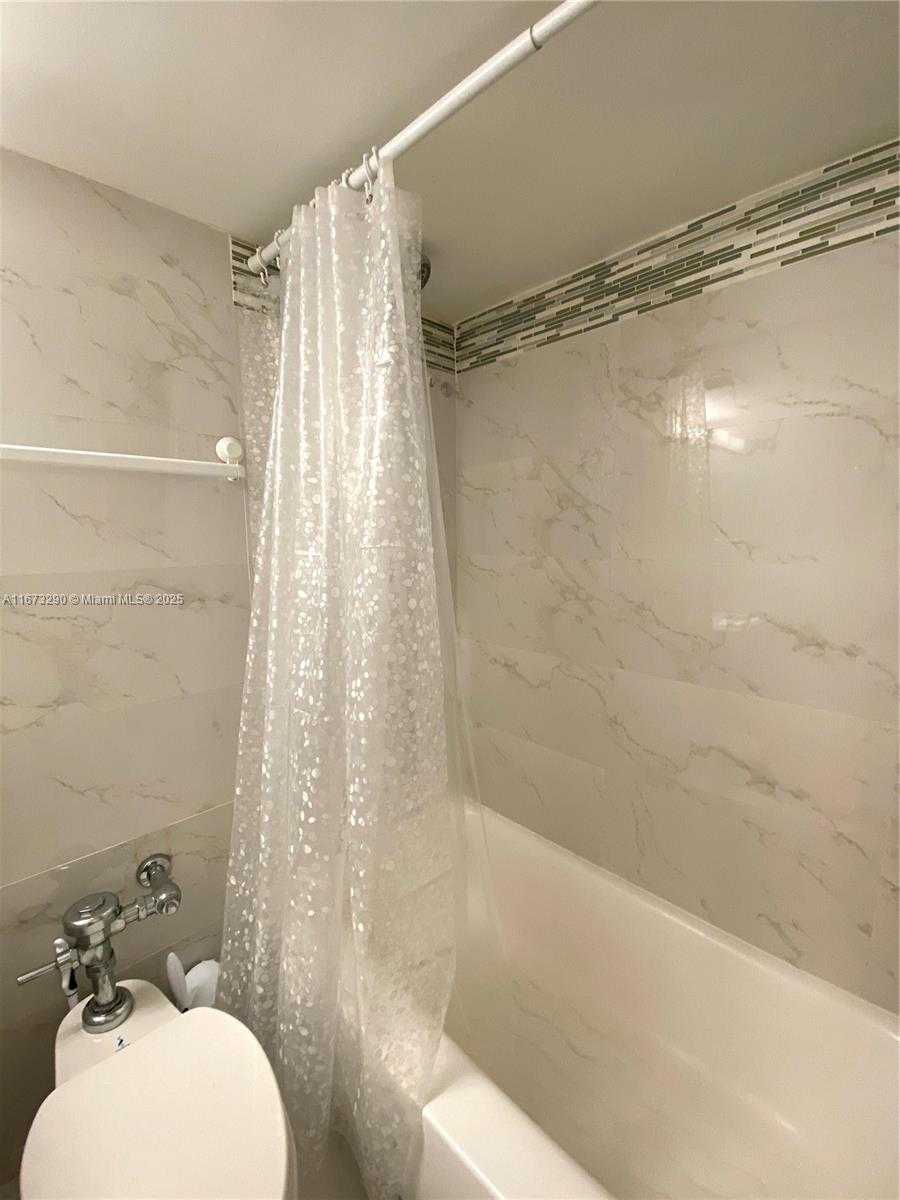 Small Image of 1500 BAY RD #956S, Miami Beach Number 15