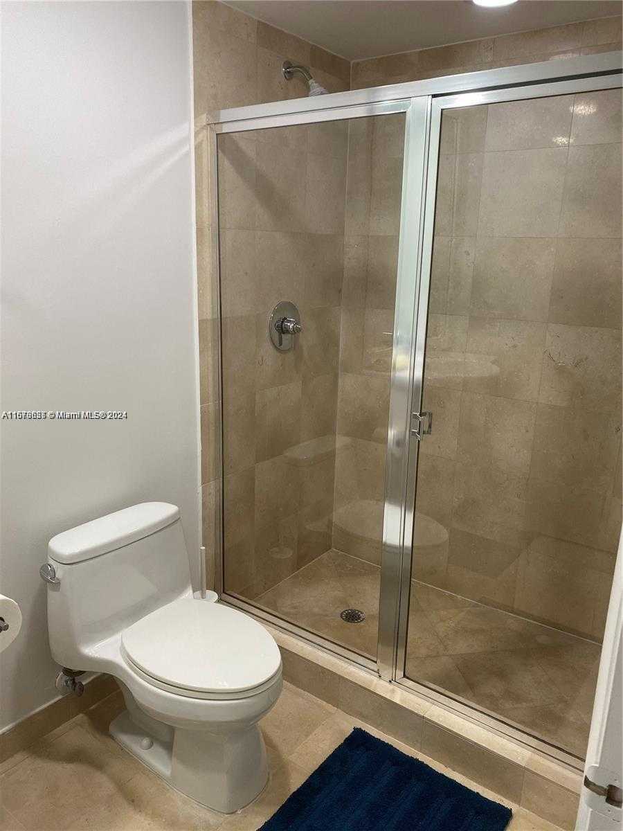 Small Image of 1830 SOUTH OCEAN DR #4611, Hallandale Beach Number 14