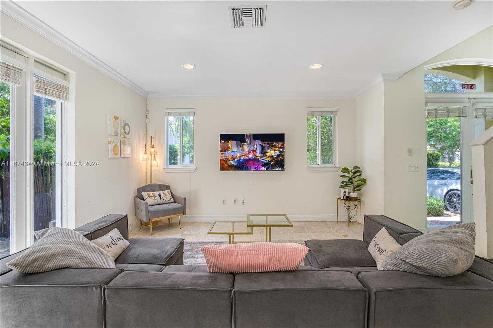 Small Image of 1705 NORTH EAST 11TH ST #1705, Fort Lauderdale Number 10