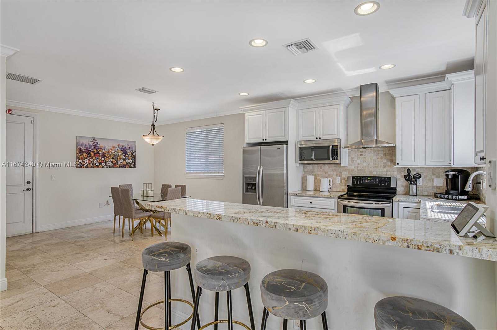 Small Image of 1705 NORTH EAST 11TH ST #1705, Fort Lauderdale Number 13