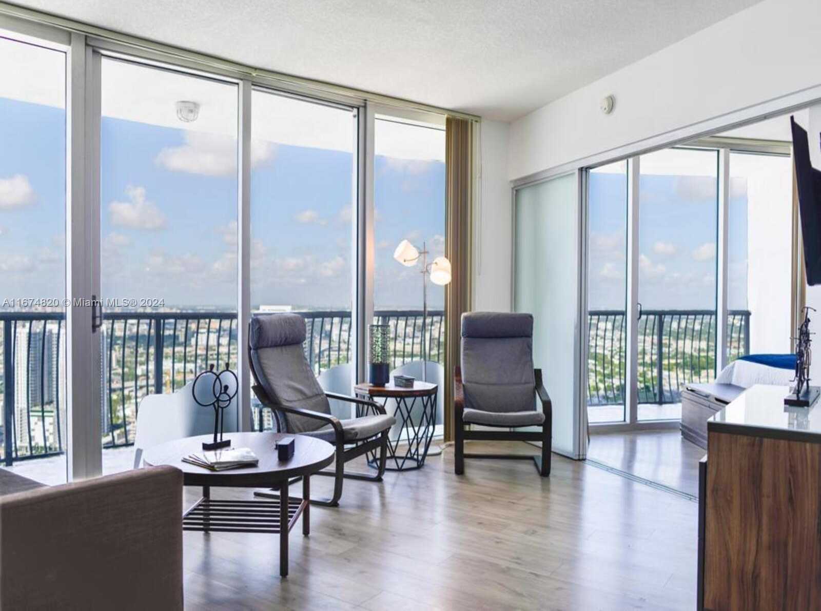 Small Image of 1750 NORTH BAYSHORE DR #4814, Miami Number 6