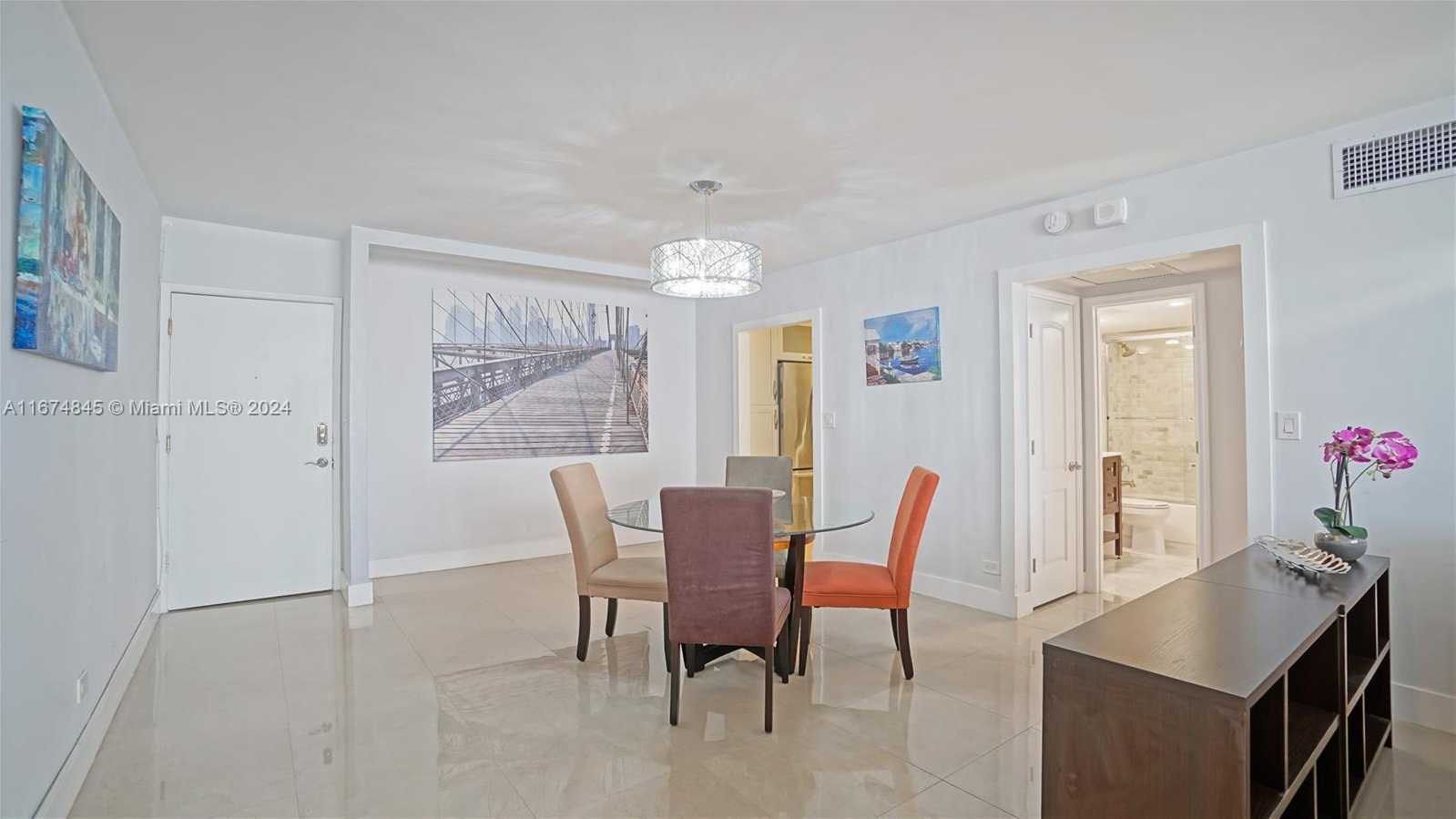 Small Image of 5005 COLLINS AVE #922, Miami Beach Number 7