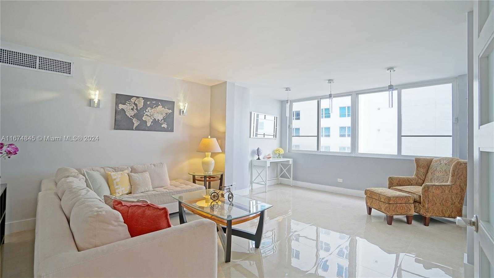 Small Image of 5005 COLLINS AVE #922, Miami Beach Number 8