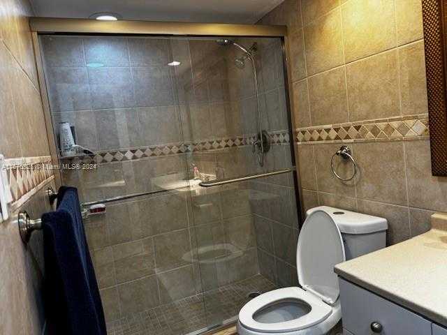 Small Image of 5401 COLLINS AVE #434, Miami Beach Number 33