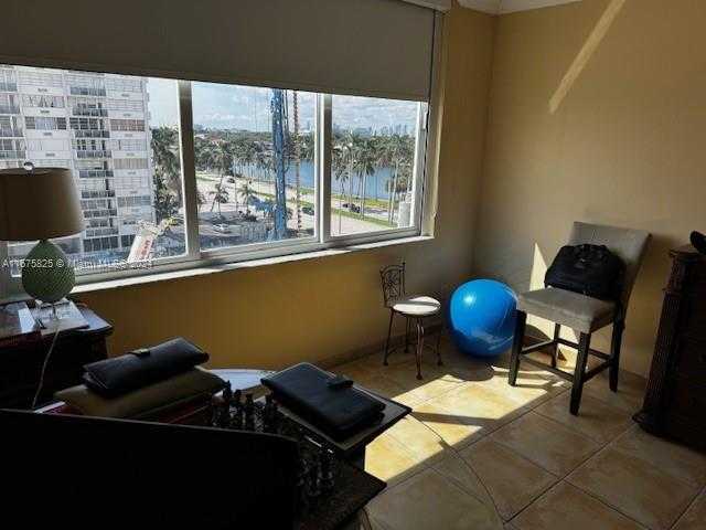 Small Image of 5401 COLLINS AVE #434, Miami Beach Number 40