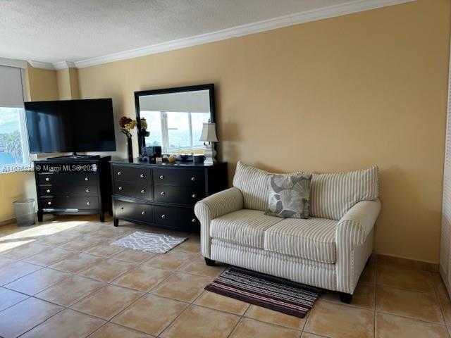 Small Image of 5401 COLLINS AVE #434, Miami Beach Number 45