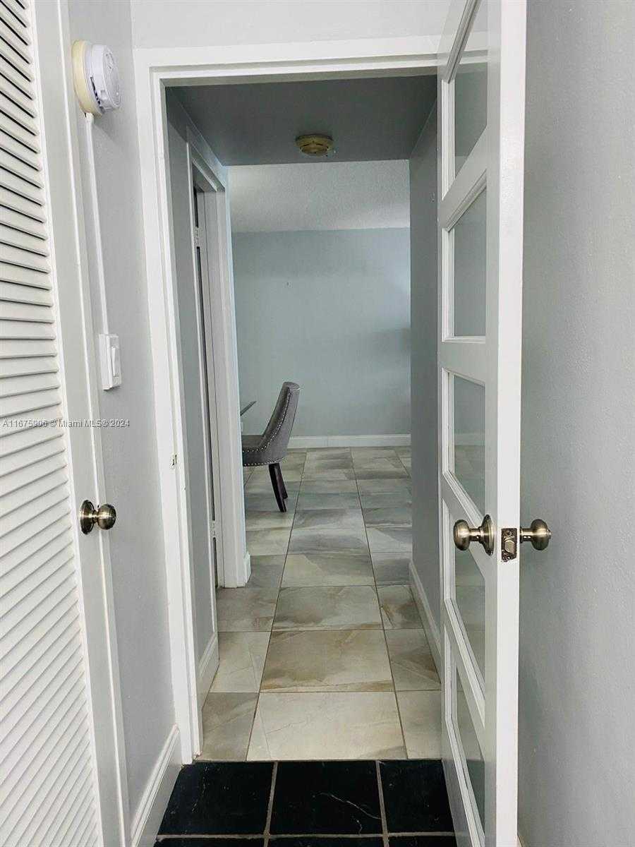 Small Image of 9225 COLLINS AVE #606, Surfside Number 12