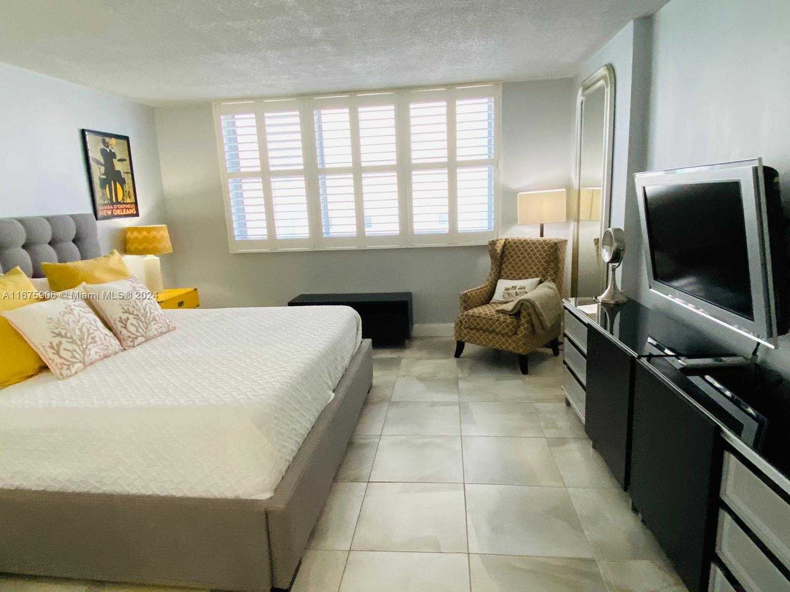 Small Image of 9225 COLLINS AVE #606, Surfside Number 16