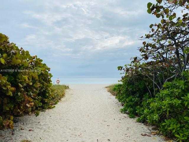 Small Image of 9225 COLLINS AVE #606, Surfside Number 25