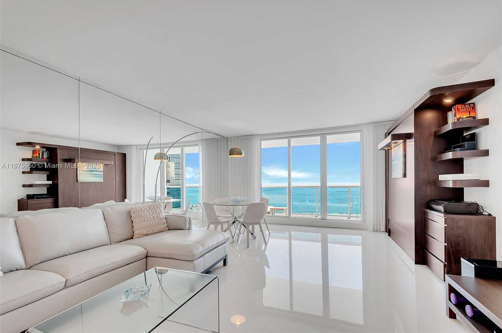 Small Image of 2301 COLLINS AVE #1139, Miami Beach Number 4