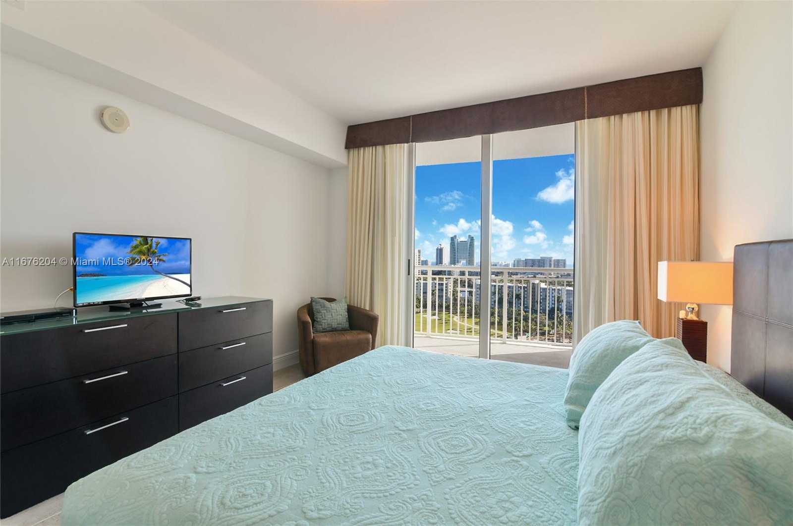 Small Image of 1755 EAST HALLANDALE BEACH BLVD #1504E, Hallandale Beach Number 10