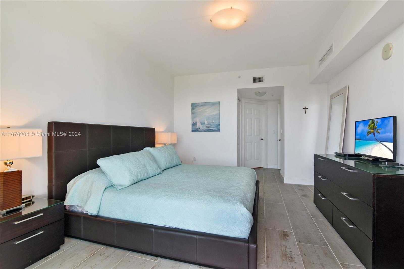 Small Image of 1755 EAST HALLANDALE BEACH BLVD #1504E, Hallandale Beach Number 12