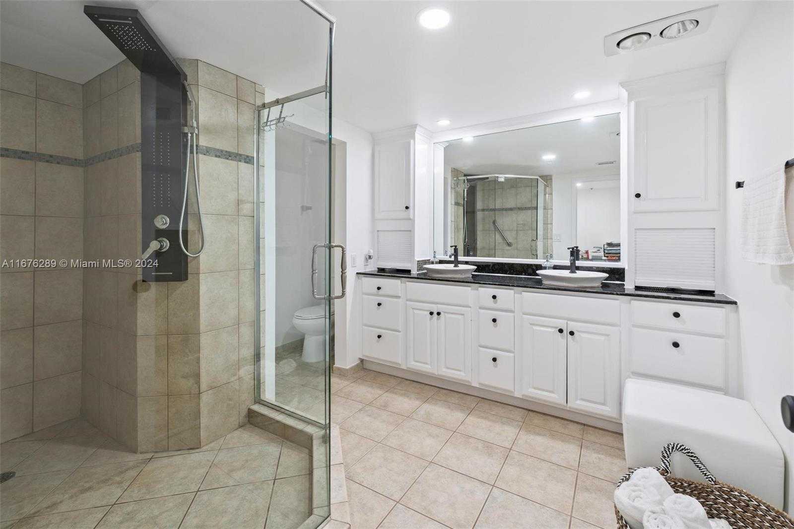 Small Image of 10175 COLLINS AVE #103, Bal Harbour Number 27