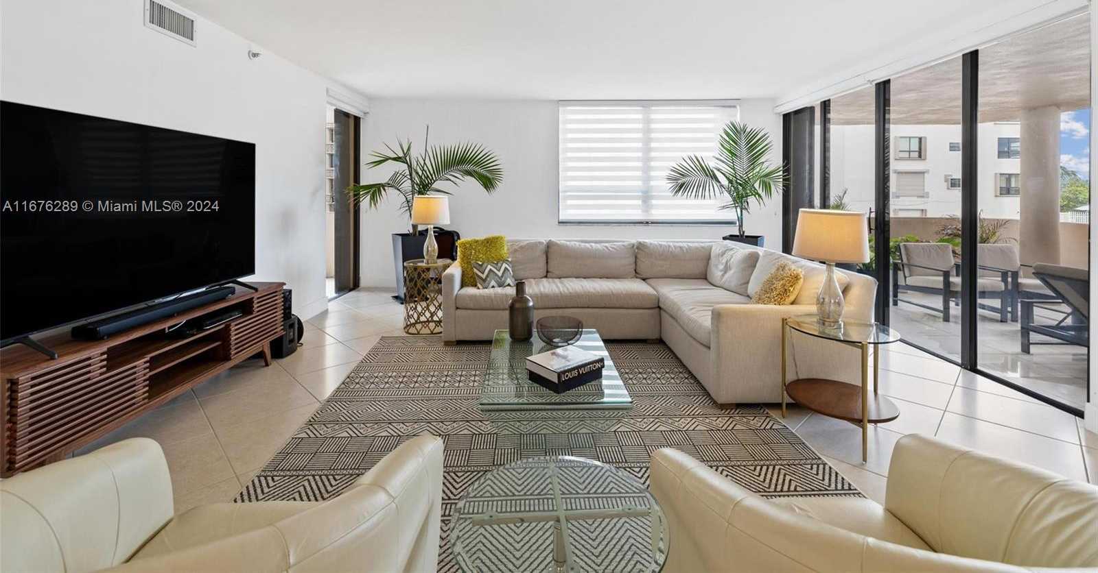 Small Image of 10175 COLLINS AVE #103, Bal Harbour Number 6