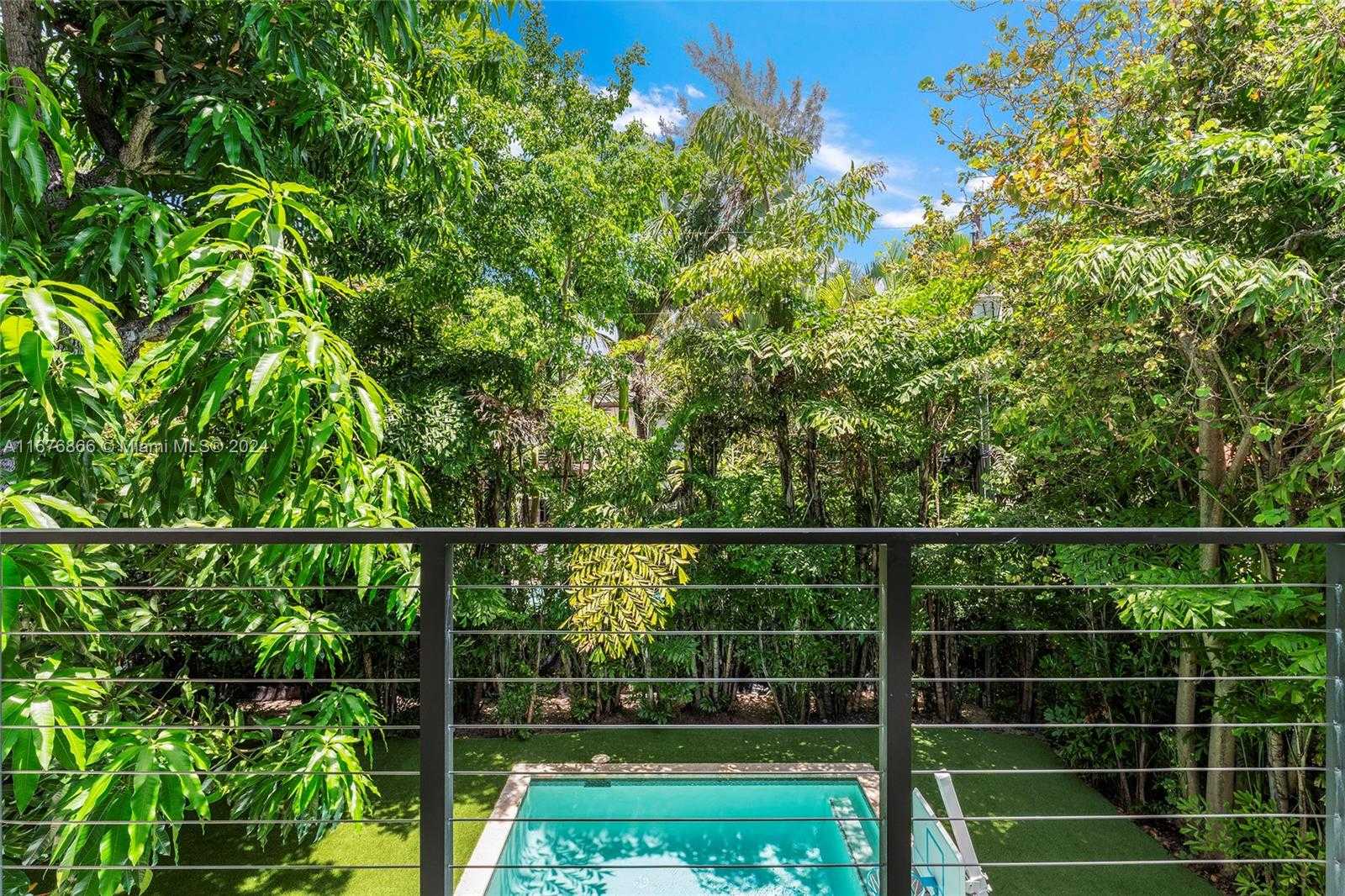 Small Image of 335 WEST 46TH ST, Miami Beach Number 14