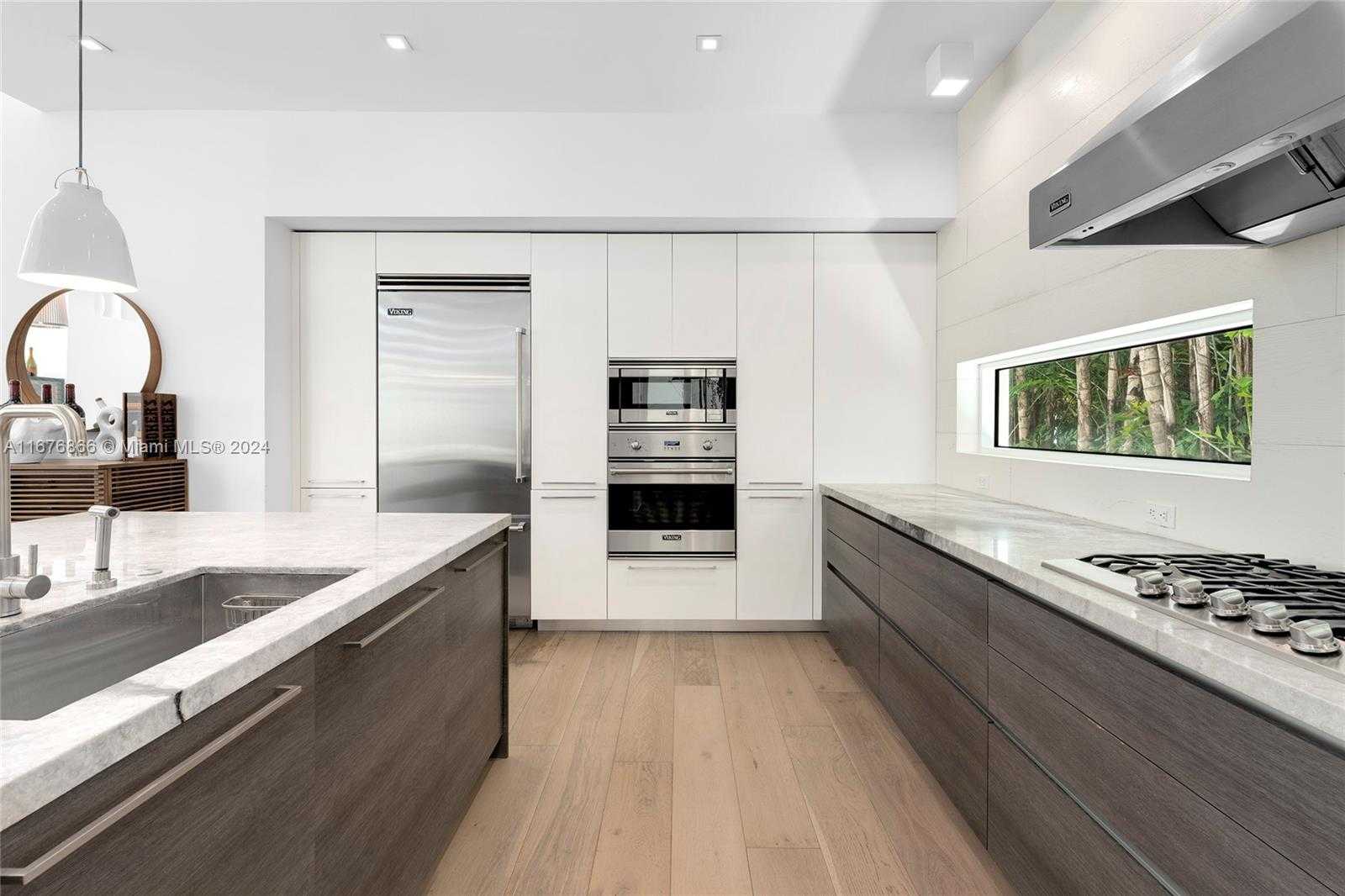Small Image of 335 WEST 46TH ST, Miami Beach Number 30