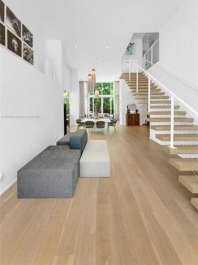 Small Image of 335 WEST 46TH ST, Miami Beach Number 33