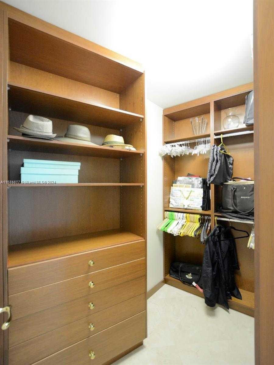 Small Image of 10295 COLLINS AVE #801, Bal Harbour Number 17