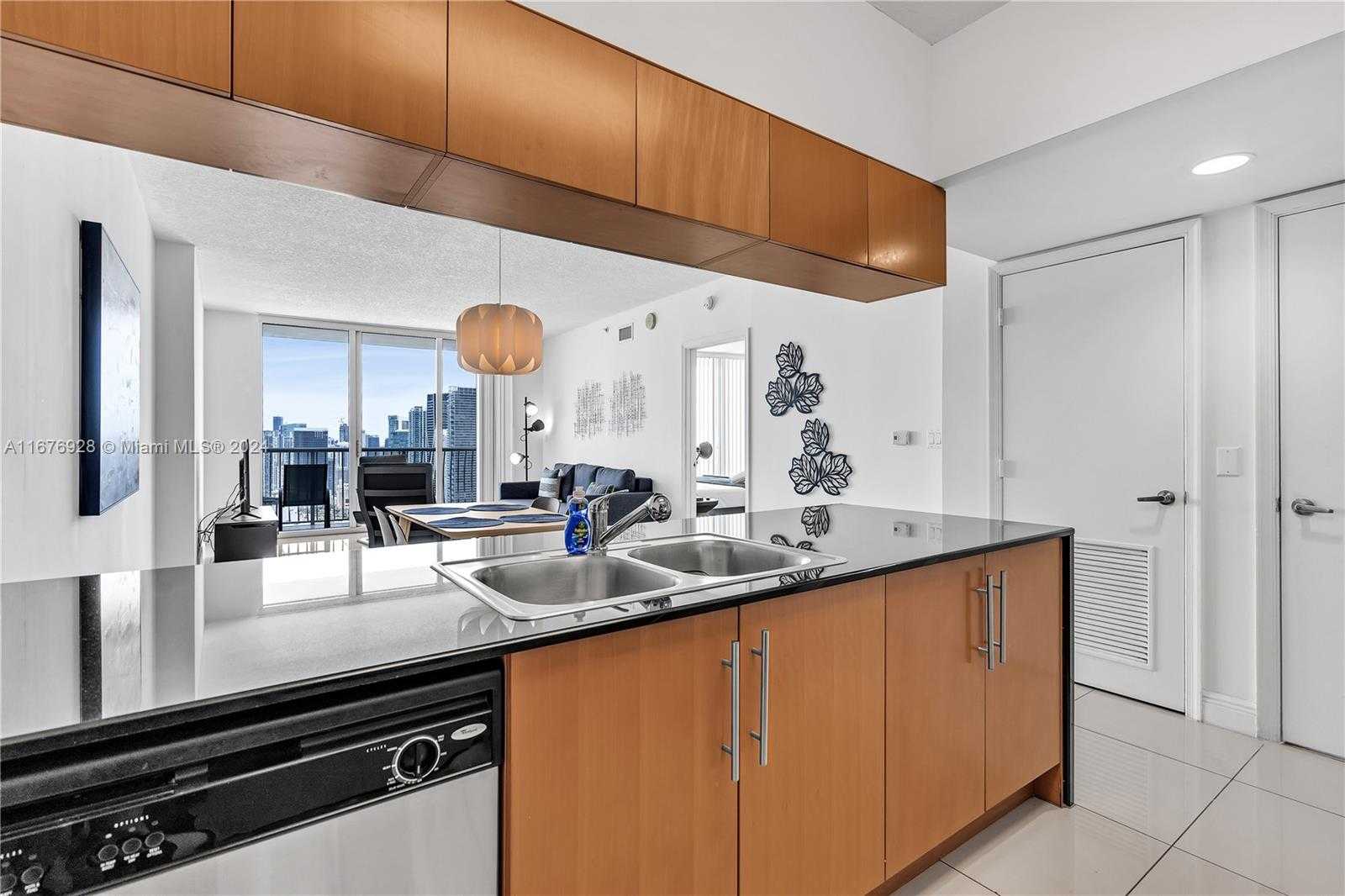 Small Image of 1750 NORTH BAYSHORE DR #5310, Miami Number 12