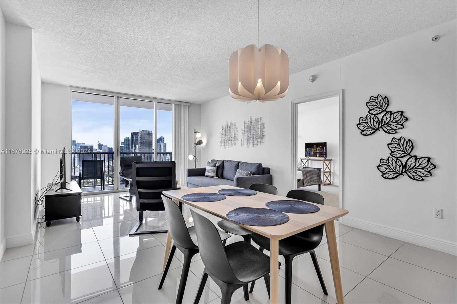 Small Image of 1750 NORTH BAYSHORE DR #5310, Miami Number 15