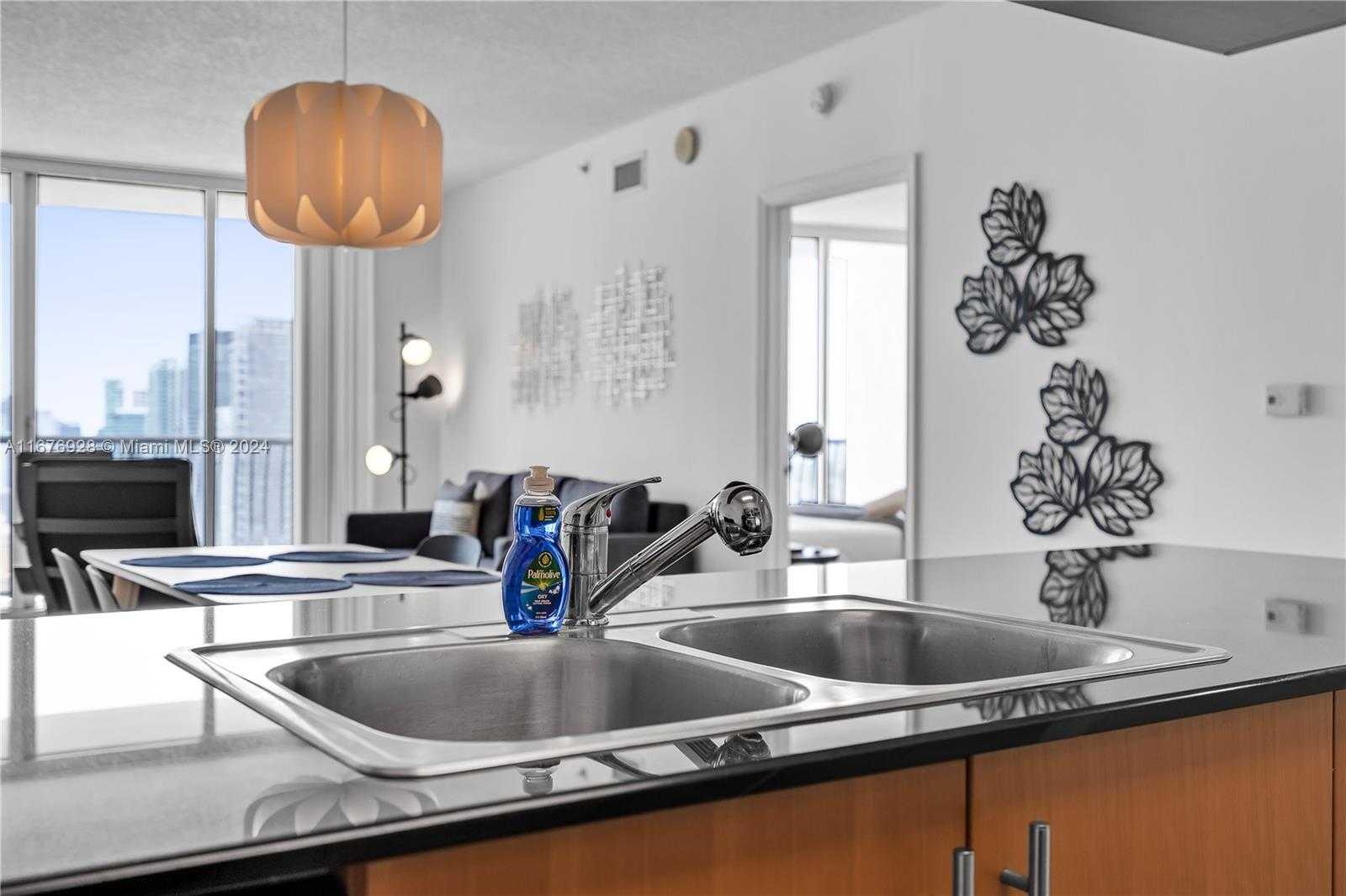 Small Image of 1750 NORTH BAYSHORE DR #5310, Miami Number 26