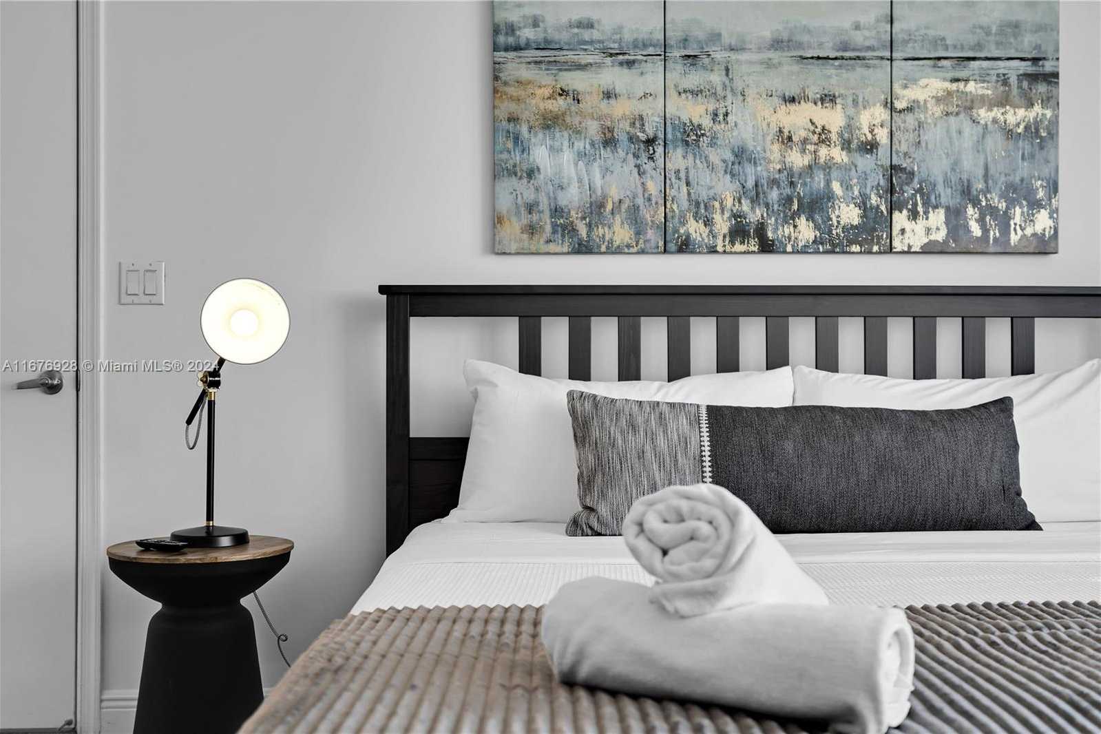 Small Image of 1750 NORTH BAYSHORE DR #5310, Miami Number 29