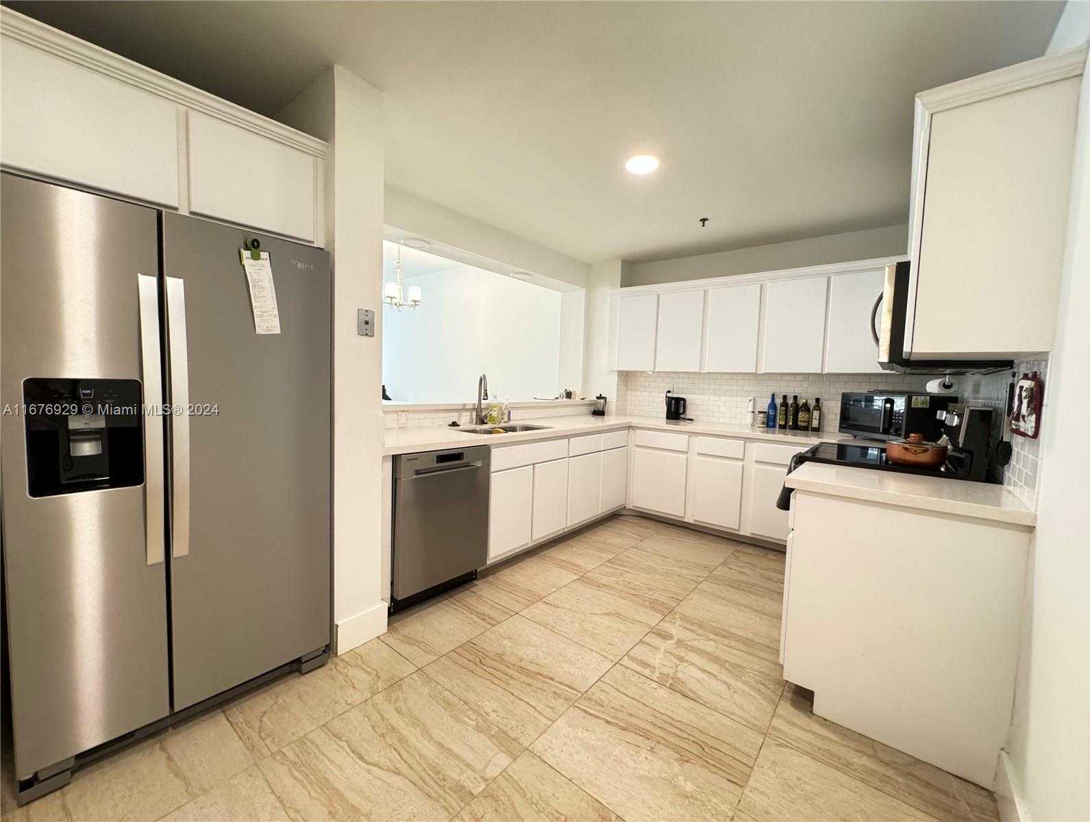 Small Image of 201 CRANDON BLVD #324, Key Biscayne Number 14