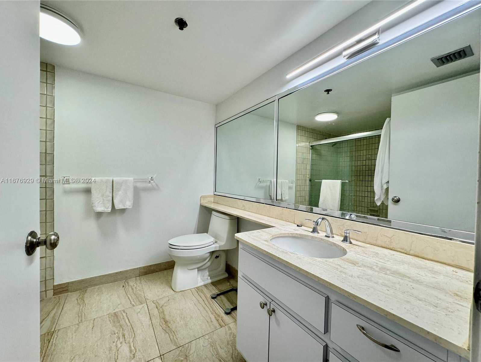 Small Image of 201 CRANDON BLVD #324, Key Biscayne Number 18