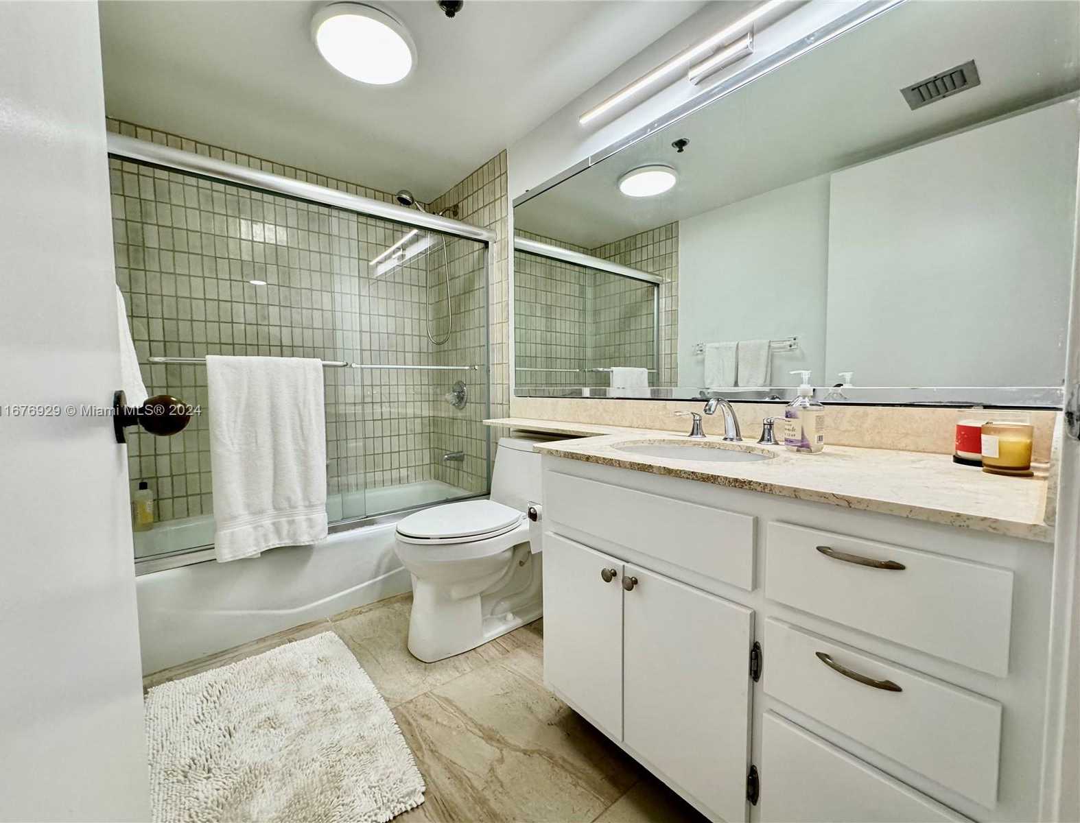 Small Image of 201 CRANDON BLVD #324, Key Biscayne Number 24