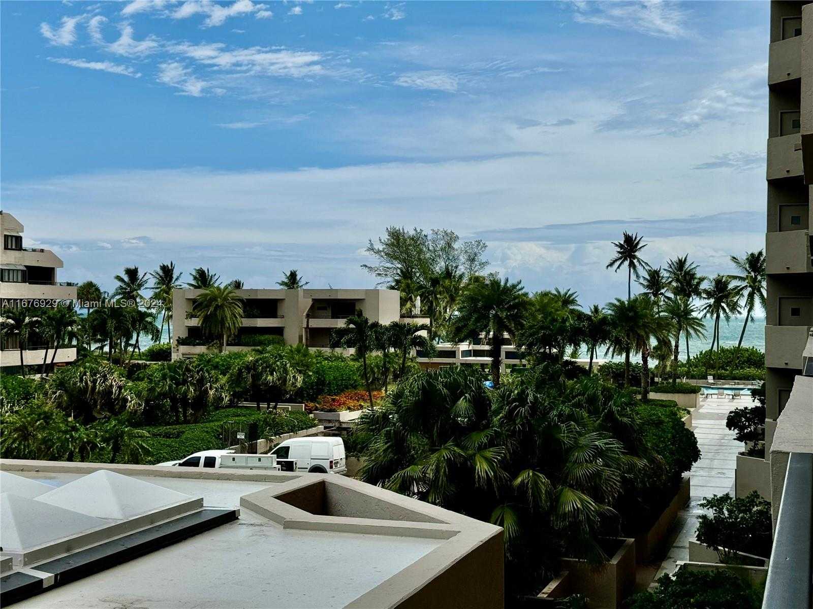 Small Image of 201 CRANDON BLVD #324, Key Biscayne Number 32