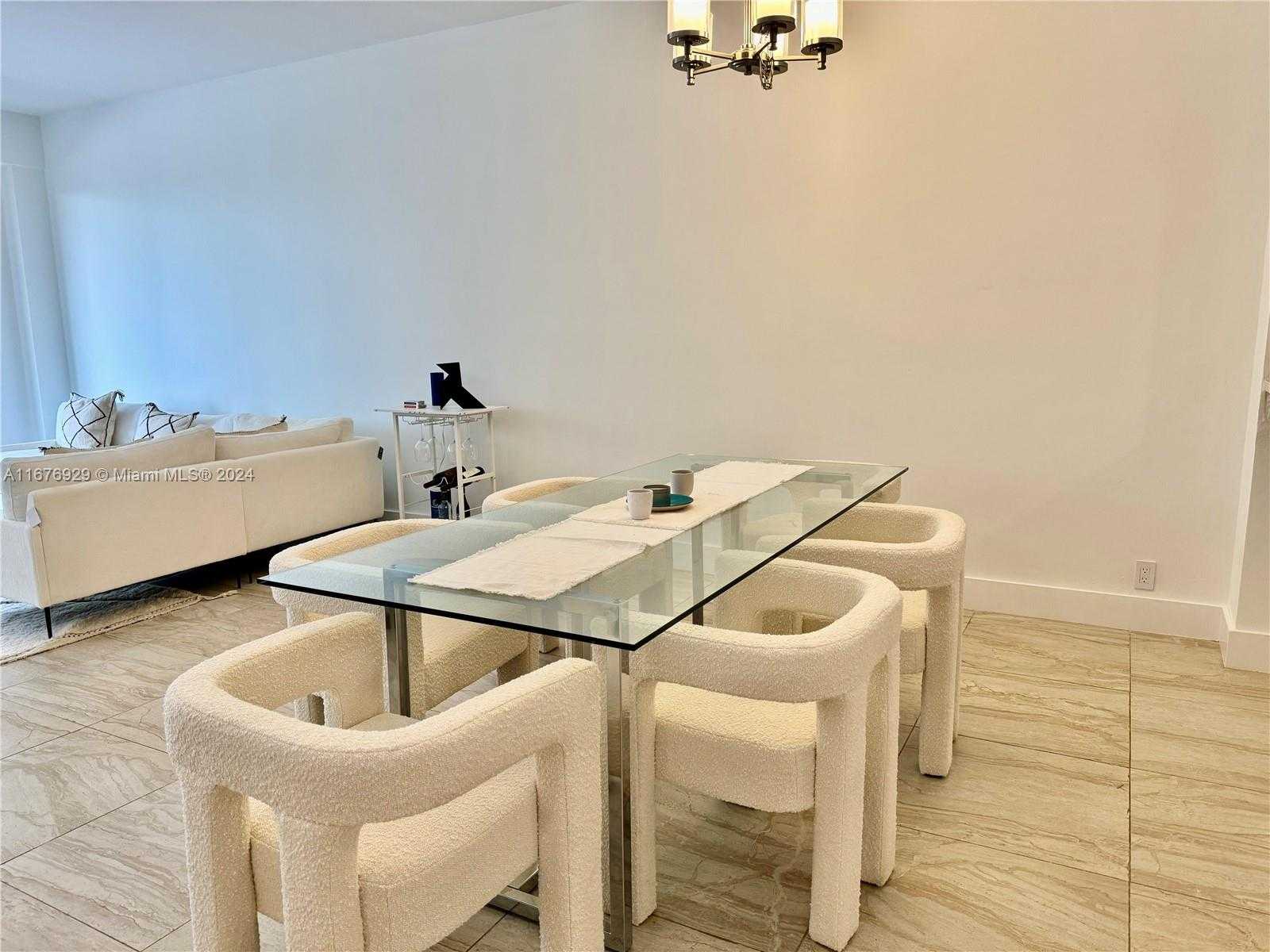 Small Image of 201 CRANDON BLVD #324, Key Biscayne Number 9