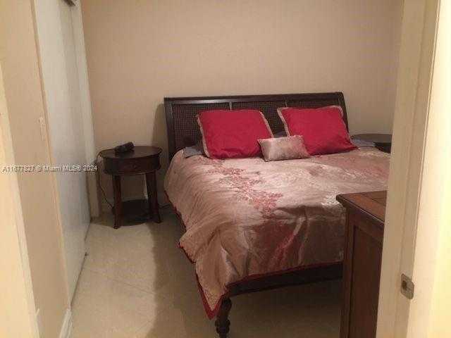 Small Image of 1830 SOUTH OCEAN DR #2405, Hallandale Beach Number 12