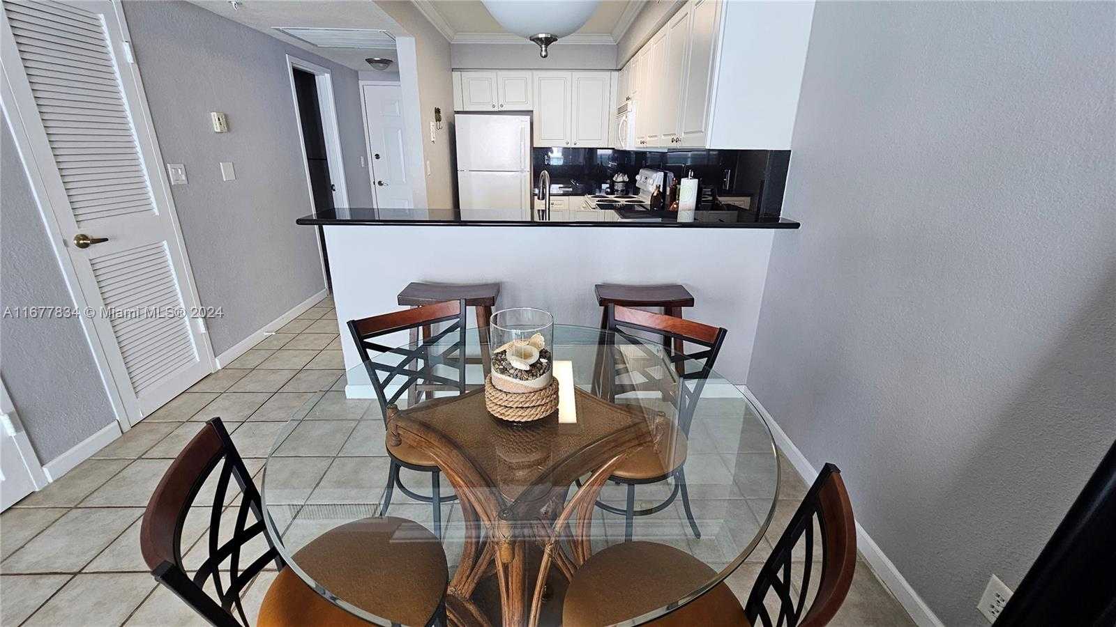 Small Image of 2501 SOUTH OCEAN DR #604, Hollywood Number 9