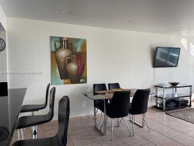 Small Image of 3725 SOUTH OCEAN DR #1404, Hollywood Number 11
