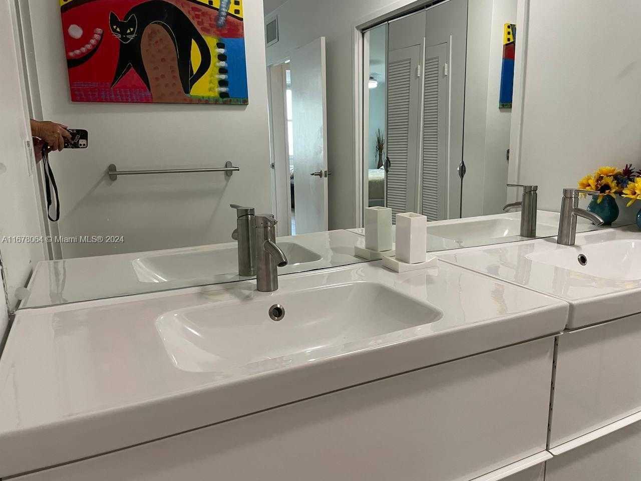 Small Image of 3725 SOUTH OCEAN DR #1404, Hollywood Number 17