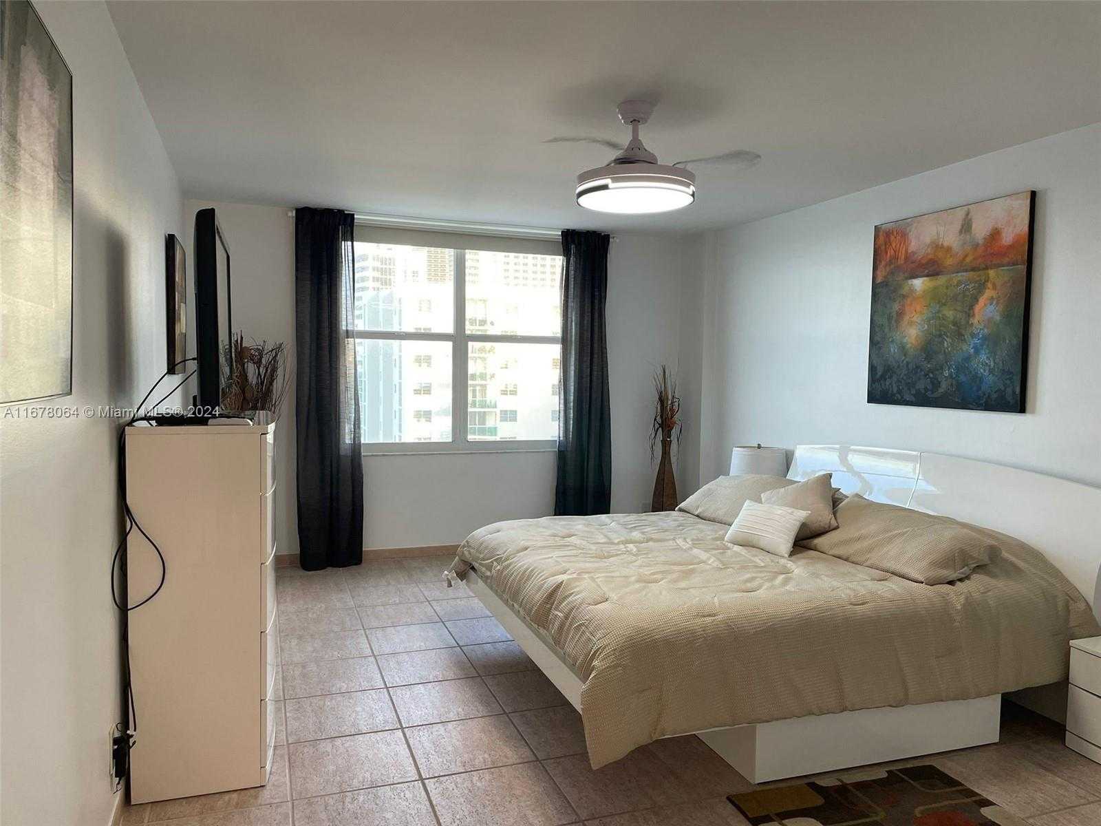 Small Image of 3725 SOUTH OCEAN DR #1404, Hollywood Number 25