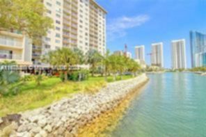 Small Image of 400 KINGS POINT DR #1031, Sunny Isles Beach Number 19
