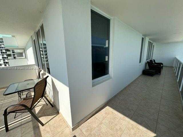 Small Image of 3725 SOUTH OCEAN DR #1402, Hollywood Number 13