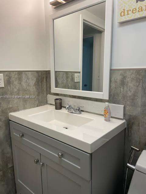 Small Image of 3725 SOUTH OCEAN DR #1402, Hollywood Number 5