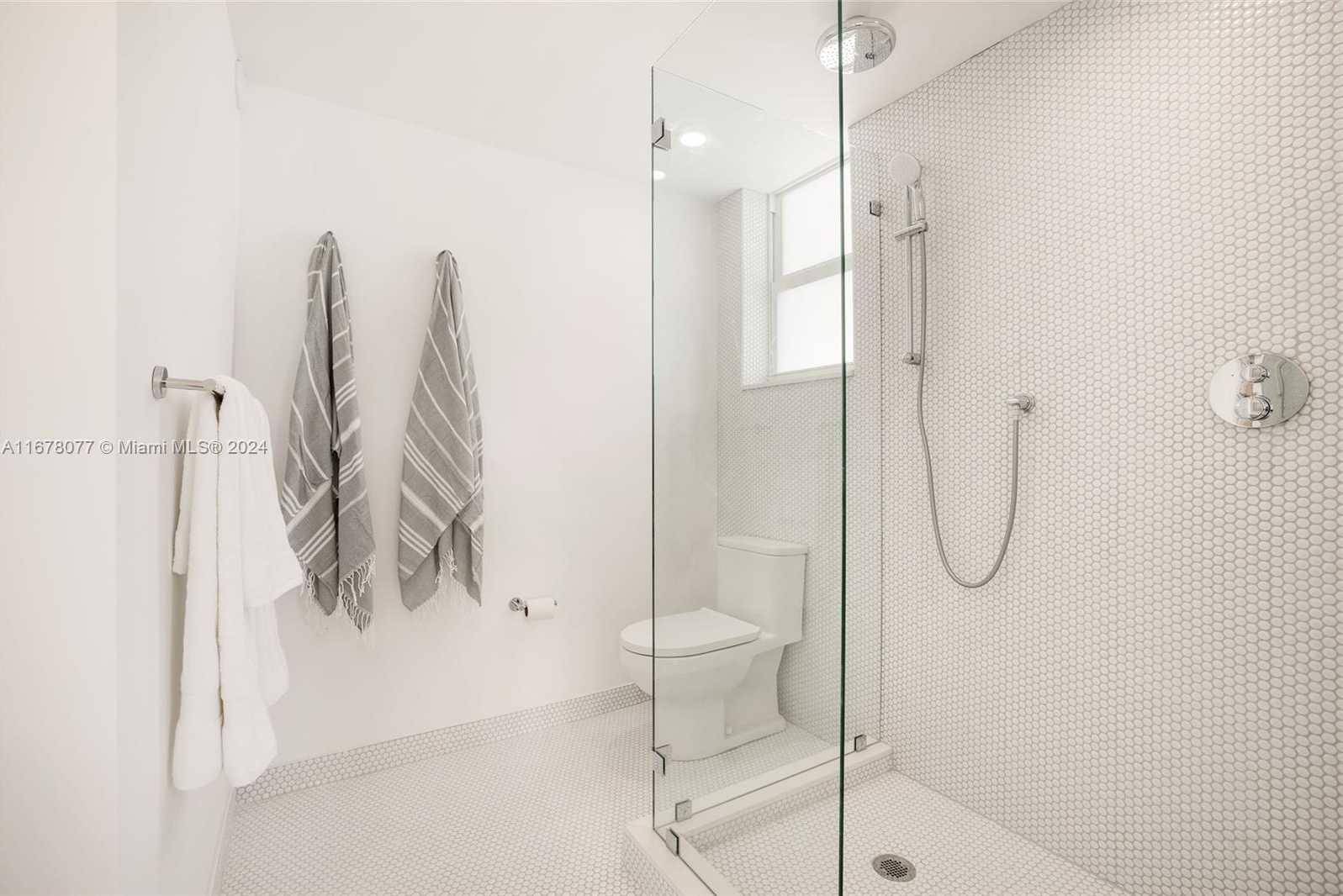 Small Image of 9881 EAST BAY HARBOR DR #205, Bay Harbor Islands Number 12