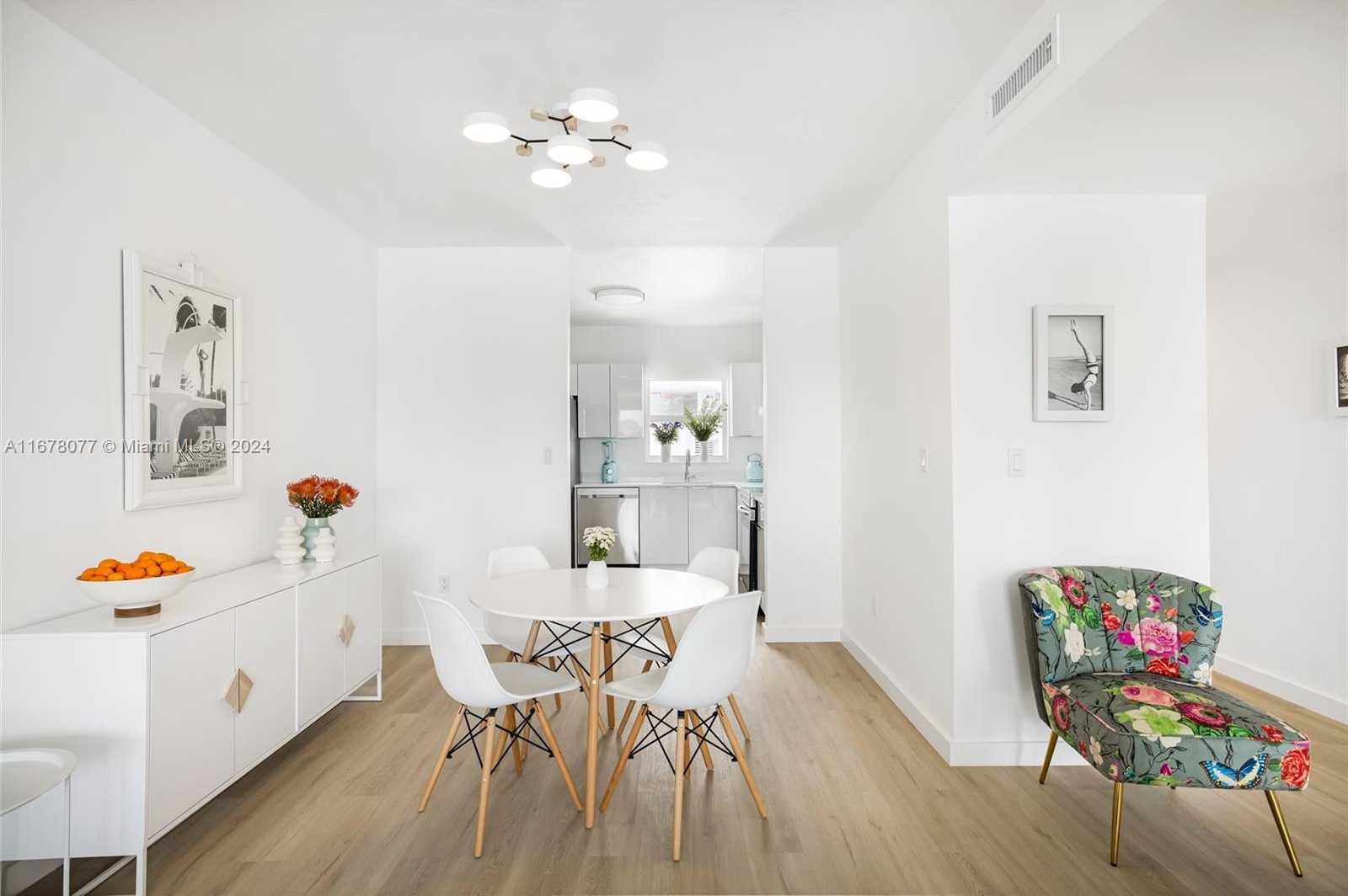 Small Image of 9881 EAST BAY HARBOR DR #205, Bay Harbor Islands Number 15