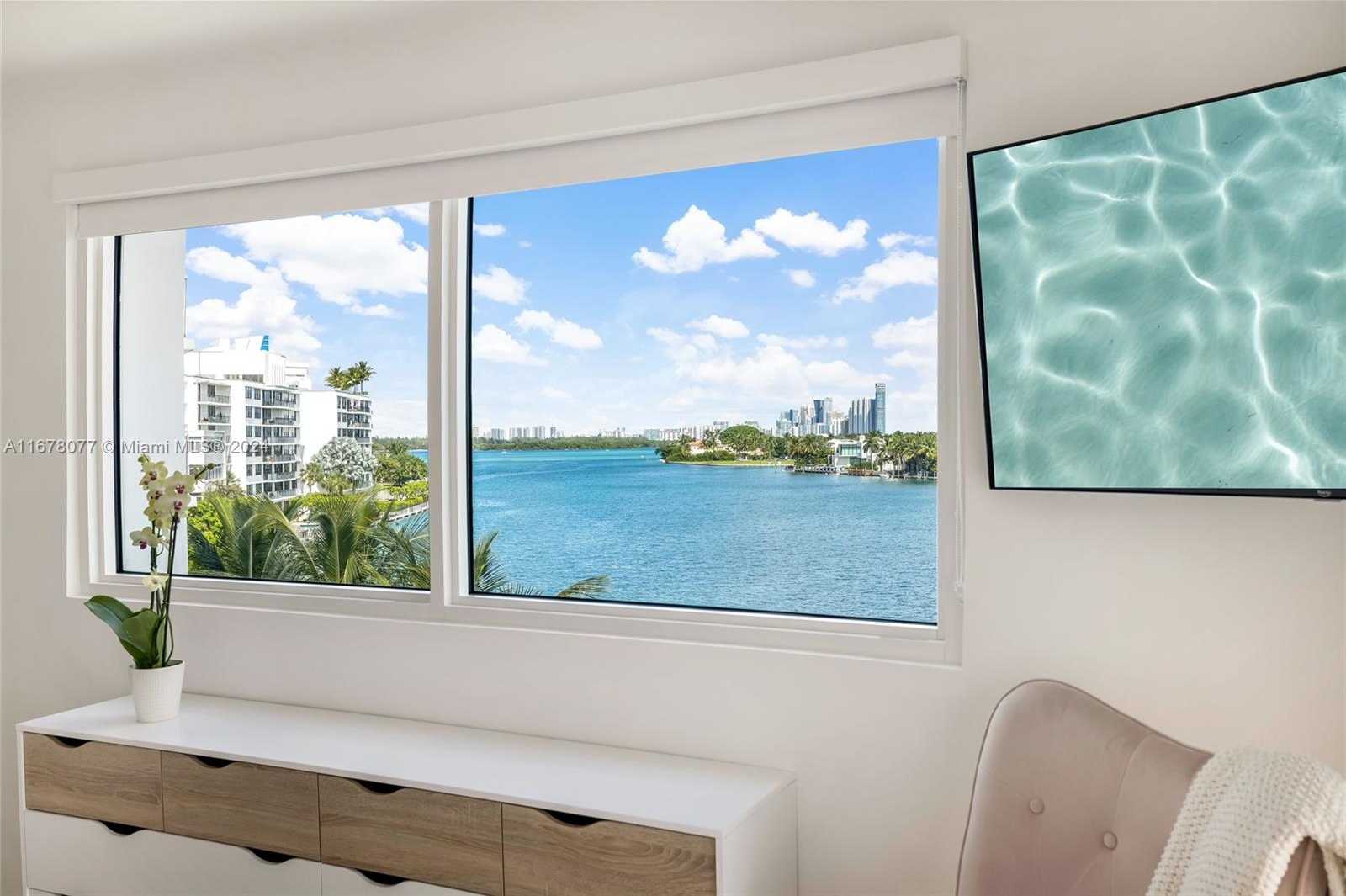Small Image of 9881 EAST BAY HARBOR DR #205, Bay Harbor Islands Number 7