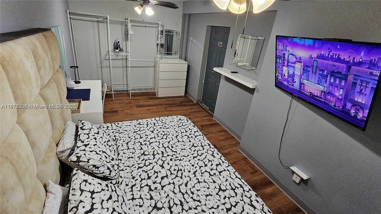 Small Image of 3600 SOUTH WEST S LE JEUNE RD #3600, Coral Gables Number 17