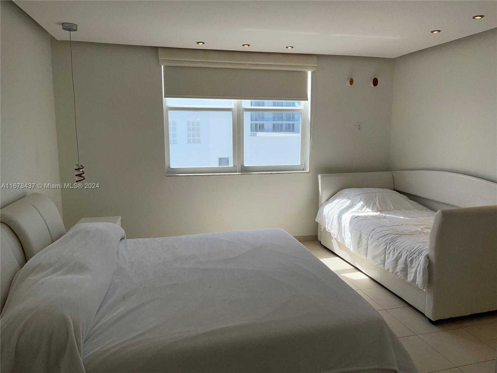 Small Image of 5001 COLLINS AVE #16E, Miami Beach Number 10