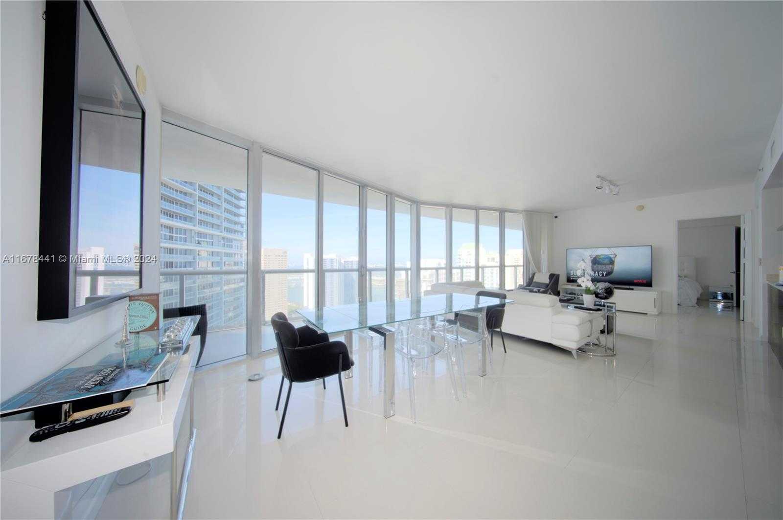 Small Image of 495 BRICKELL AVE #4004, Miami Number 13