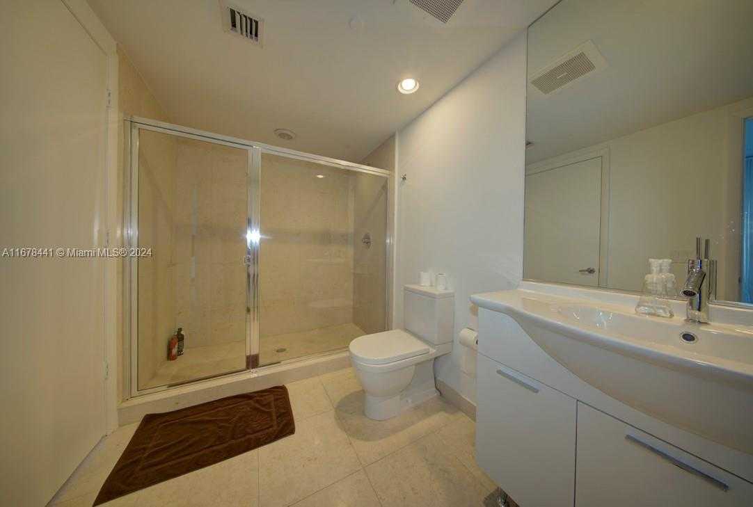 Small Image of 495 BRICKELL AVE #4004, Miami Number 22
