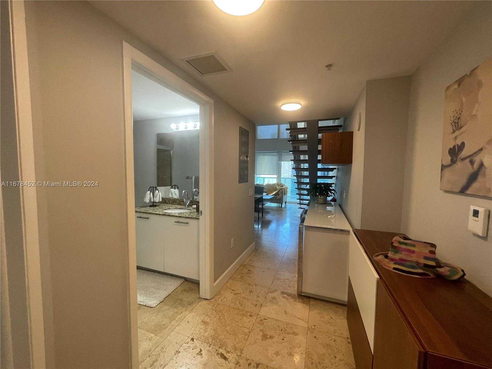 Small Image of 41 SOUTH EAST 5TH ST #602, Miami Number 12