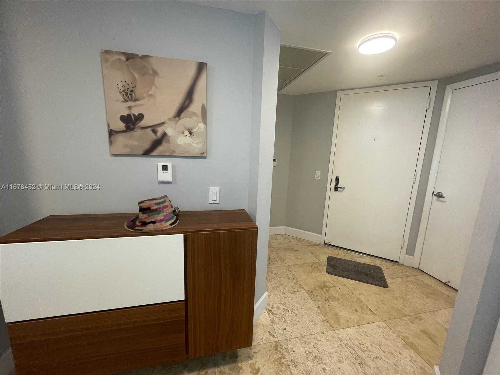 Small Image of 41 SOUTH EAST 5TH ST #602, Miami Number 18